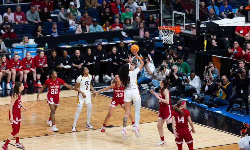 Kamilla Cardoso pelo South Carolina na NCAA de basquete