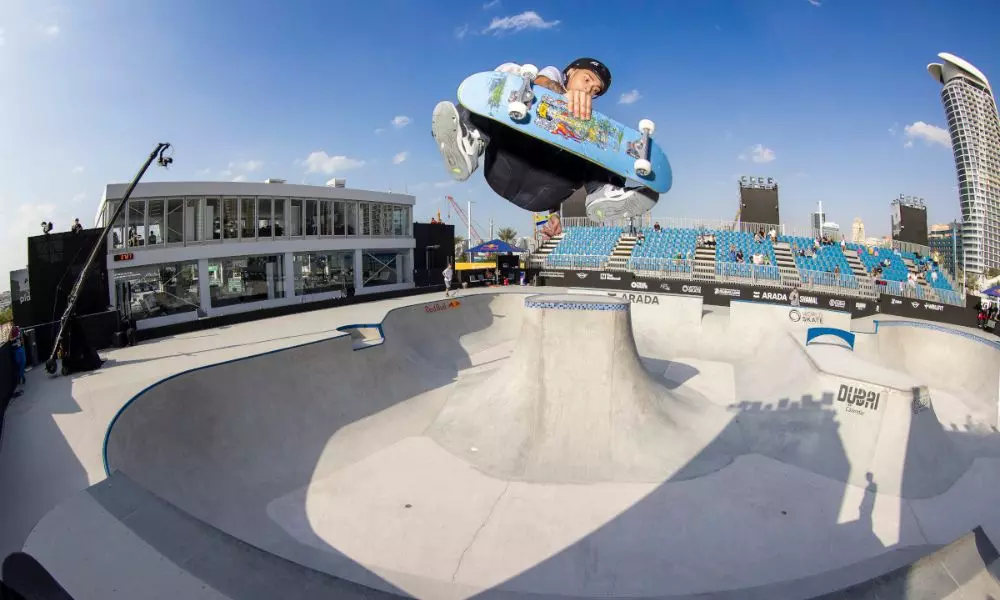 Pedro Quintas classificado para a final do Pro Tour de Dubai no skate parte masculino
