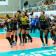 Clube comemorando título da Copa Brasil de vôlei feminino contra o Minas tabela Copa Brasil de vôlei feminino