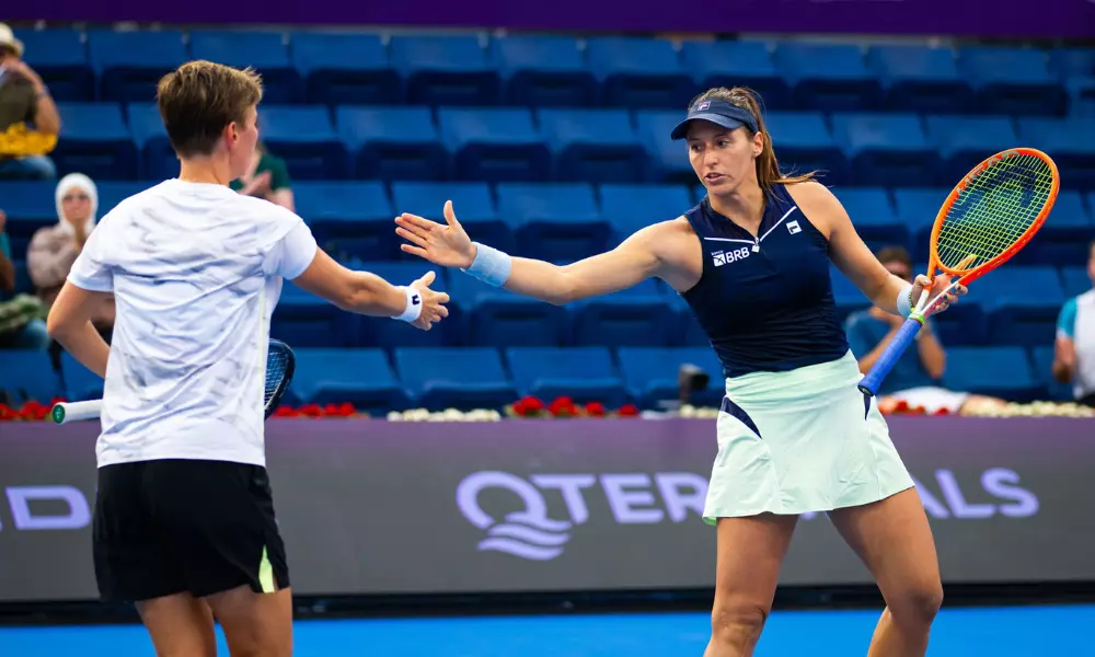Luisa Stefani e Demi Schuurs no WTA 1000 de Indian Wells