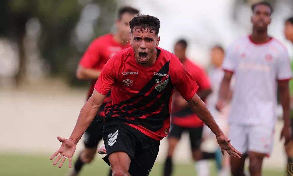 Athletico Paranaense e Internacional no Brasileirão sub-20 de futebol masculino