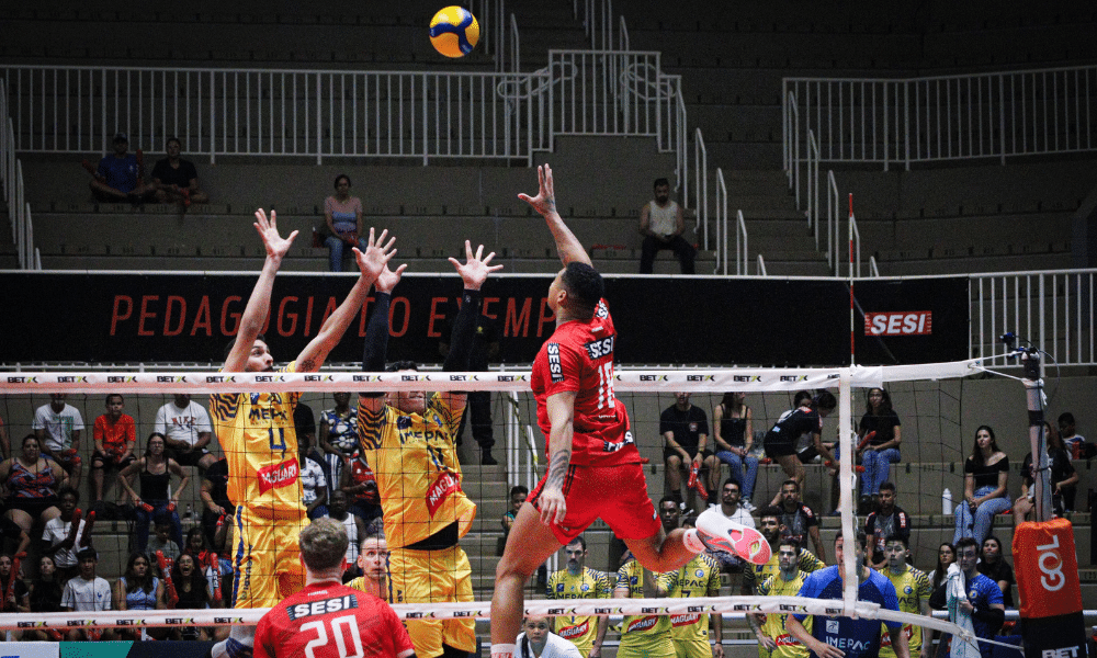 Darlan em jogo Sesi Bauru x Araguari pela Superliga Masculina de vôlei