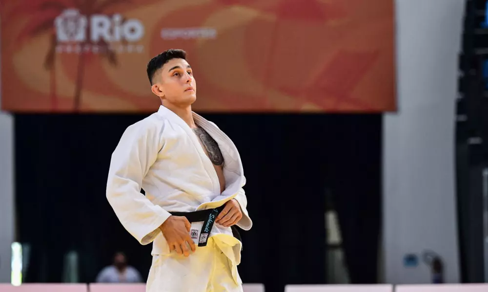 Guilherme Schimidt, com judogi branco, no Campeonato Pan-Americano e da Oceania de judô
