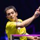 Hugo Calderano dando forehand na Copa do Mundo de Macau de tênis de mesa