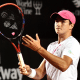 João Fonseca com a raquete na mão durante o Challenger de Nottingham de tênis, atp