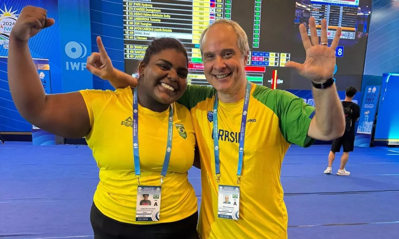 Taiane Justino, Laura Amaro, Levantamento de Peso, Copa do Mundo de Phuket