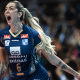 Thaisa vibra em vitória do Minas contra o Osasco na Superliga Feminina de vôlei