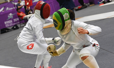 Victória Vizeu em ação no Mundial Júnior de esgrima na espada