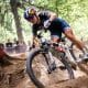 Competidora durante a Copa do Mundo de MTB