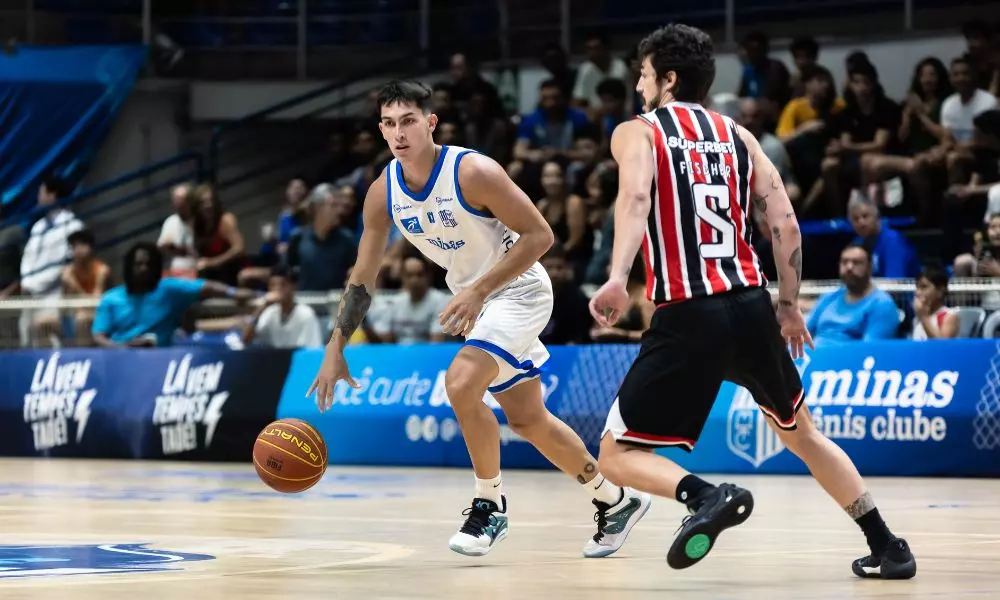 Jogo entre Minas e São Paulo, válido pelas quartas de final do NBB (Foto: Hedgard Moraes/MTC)