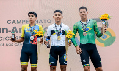 Luiz Fernando de Almeida no pódio do Pan-Americano de ciclismo de estrada (Alan Modesto/CBC)