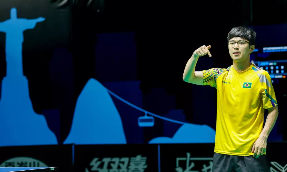 Eric Jouti comemora ponto da vitória no WTT Contender do Rio de Janeiro