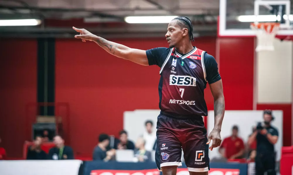 Jonathan, do Sesi Franca, em partida 3 contra o Paulistano nas quartas do NBB