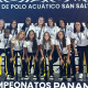 Seleção brasileira sub-19 de polo aquático pousa para foto após título do Pan-Americano