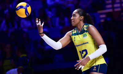 Ana Cristina executa movimento de saque na Liga das Nações, a VNL 2024; Ela foi poupada contra a Polônia