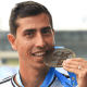 Caio Bonfim com a sua medalha de ouro no Troféu Brasil de atletismo (Wagner Carmo/CBAt)