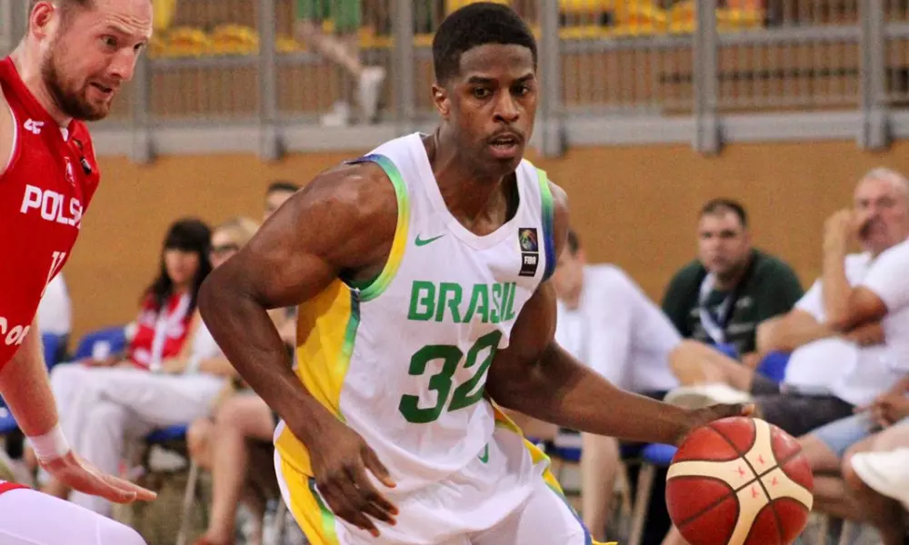 Brasil vence a Polônia nos últimos testes antes do Pré-Olímpico de basquete