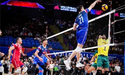 Na imagem, Théo Faure, que foi o maior pontuador contra o Brasil pelo lado francês.