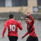 Jogadores do Athletico comemorando um gol no Brasileiro sub-20