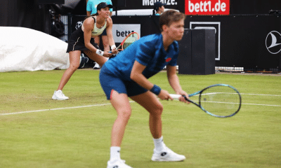 Luisa Stefani e Demi Schuurs em ação no WTA 500 de Berlim