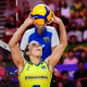Macris levanta bola durante jogo contra a Alemanha pela VNL, levantadora, seleção, vôlei