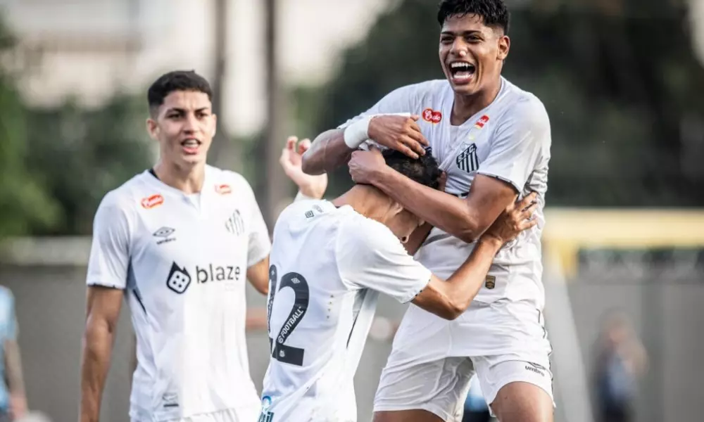 Santos vence Grêmio por 4 a 1 pelo Brasileiro Sub-20