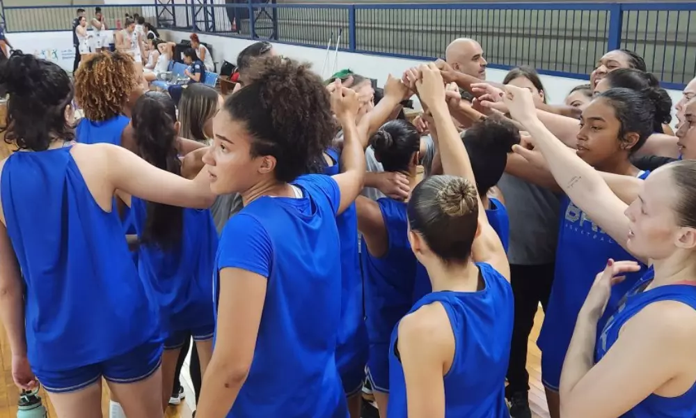 Seleção Sub-18 de basquete feminino