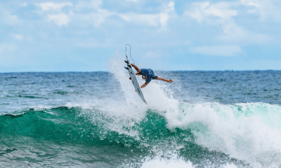 Yago Dora mandando aéreo na etapa de El Salvador da WSL