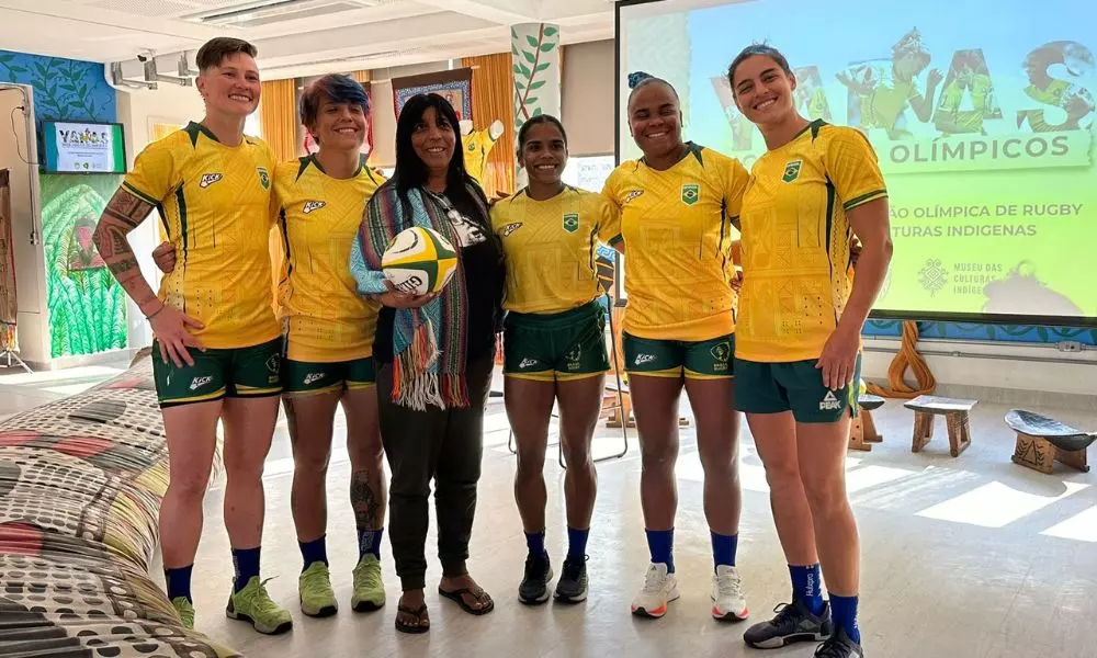 Yaras conhecem os uniformes que vão usar nos Jogos Olímpicos de Paris-2024