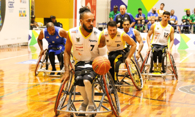 Cristiano Clemente, do MAGIC Hands, em partida do Brasileiro de basquete em cadeira de rodas