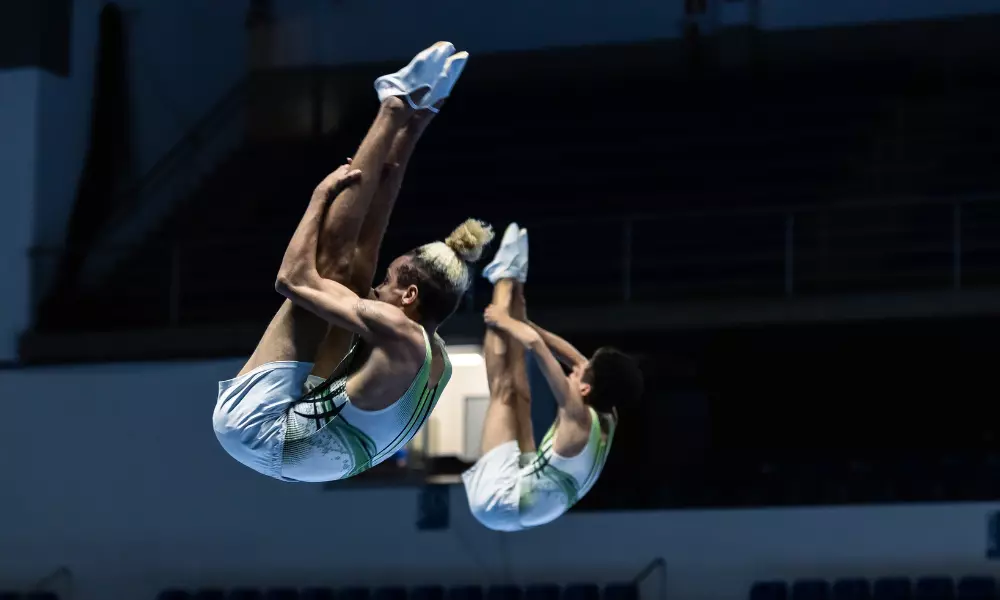 DUpla campeão do sincronizado no Brasileiro de ginástica de trampolim