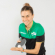 Bruna Takahashi com a raquete e bola de tênis de mesa em prévia dos Jogos Olímpicos de Paris-2024