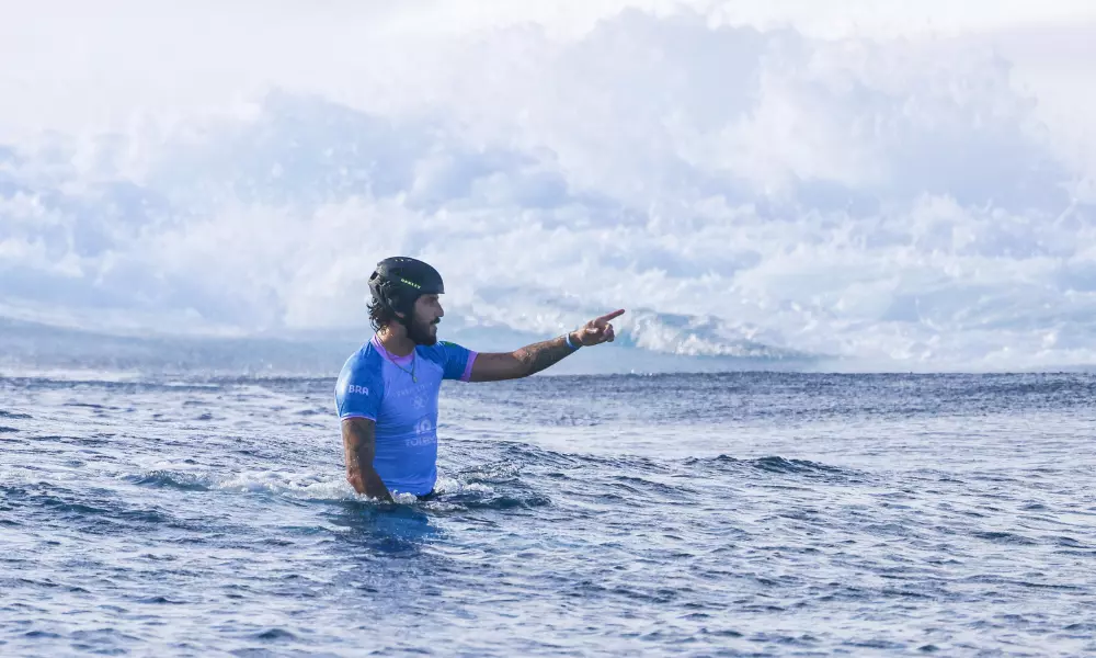 Filipe Toledo no surfe dos Jogos Olímpicos de Paris-2024
