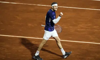 Marcelo Demoliner cerra os punhos e vibra após semi do Challenger de Amersfoort, com Guillermo Duran (Challenger de Verona), partidas, santiago