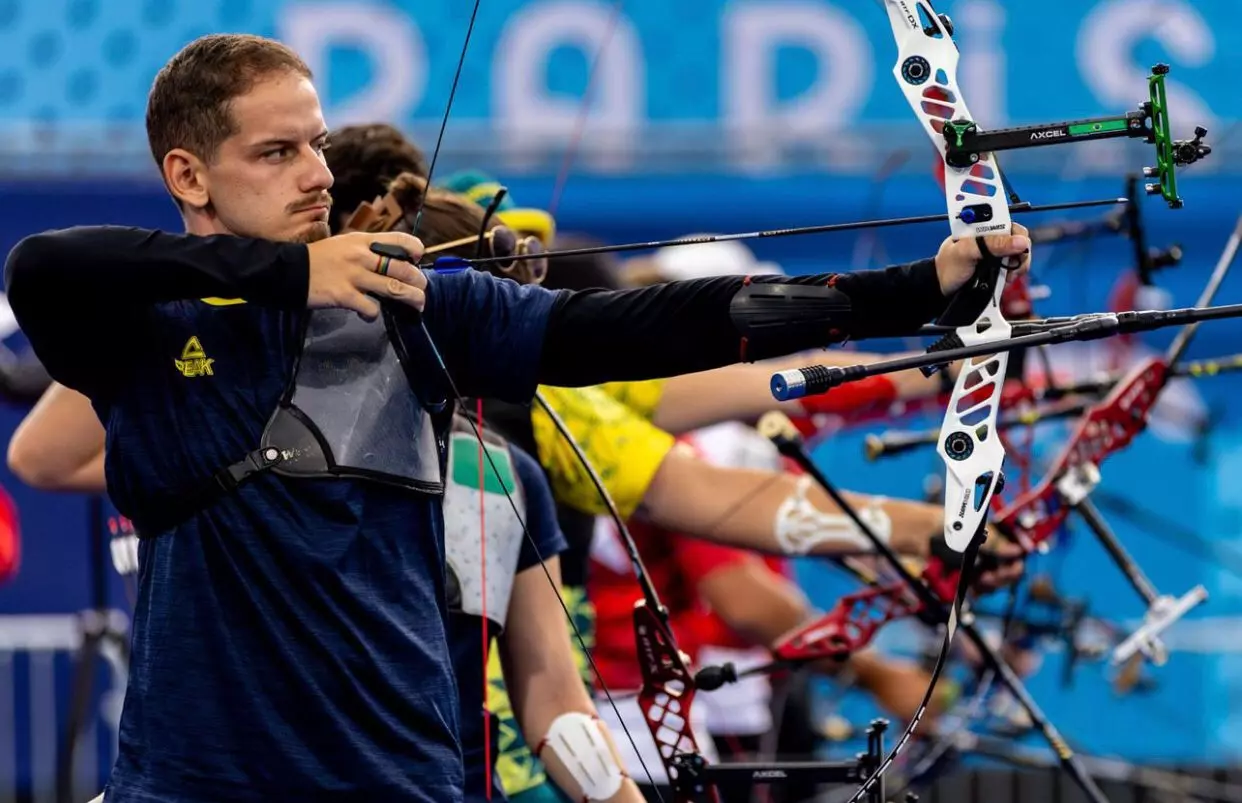 Marcus D'Almeida é a principal esperança de medalha do Brasil no tiro com arco - Divulgação: Miriam Jeske/COB
