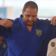 Rafael Silva fazendo aquecimento em Sainte-Geneviève-des-Bois antes dos Jogos Olímpicos de Paris-2024, com expectativa de enfrentar Teddy Riner