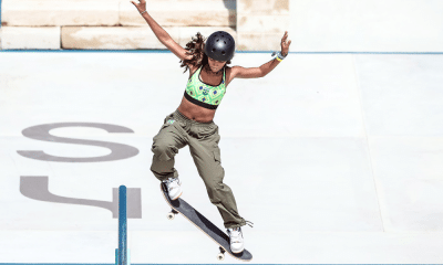 Rayssa Leal em ação no skate street feminino dos Jogos Olímpicos de Paris-2024