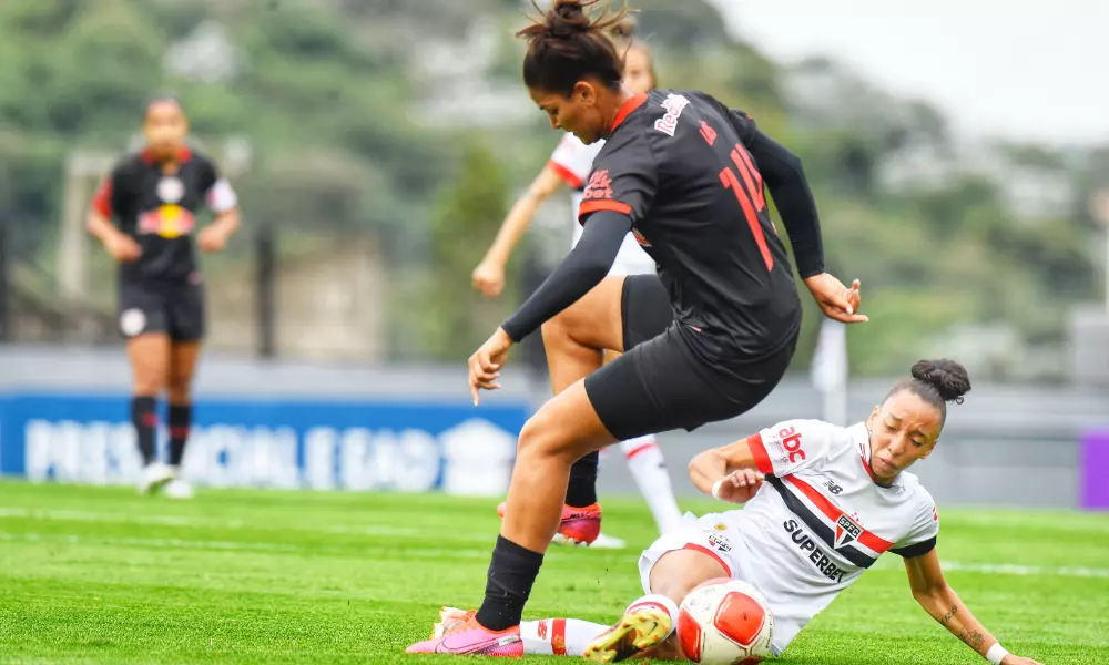 Red Bull Bragantino e São Paulo no Paulistão Feminino de futebol