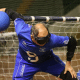 Seu Joaquim jogando goalball no Regional Sul