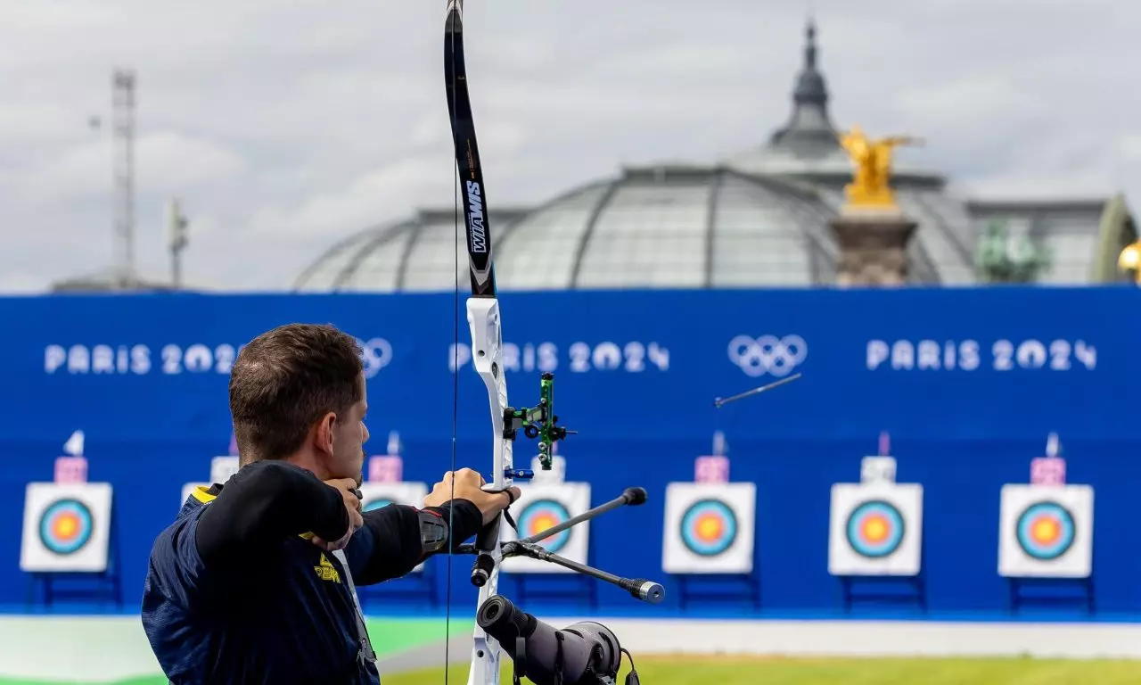 Marcus D'Almeida tiro com arco Paris 2024 Jogos Olímpicos Olimpíada