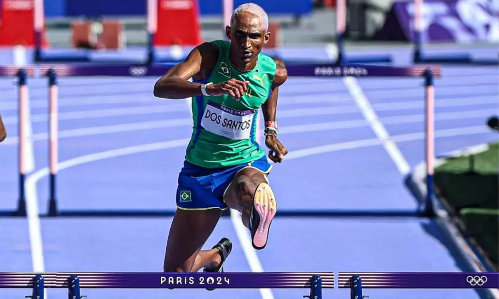 Alison dos Santos nos 400 m com barreiras dos Jogos Olímpicos de Paris-2024