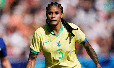 Tarciane em jogo da Seleção Feminina nos Jogos Olímpicos de Paris-2024