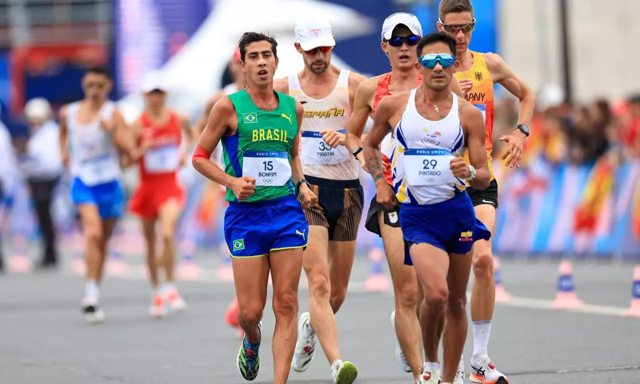 Viviana Lyra Caio Bonfim maratona maratona marcha atletica atletismo paris 2024