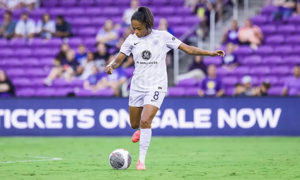 Ary Borges, do Racing Louisville, em partida da NWSL (Reprodução/Instagram/@aryborges)