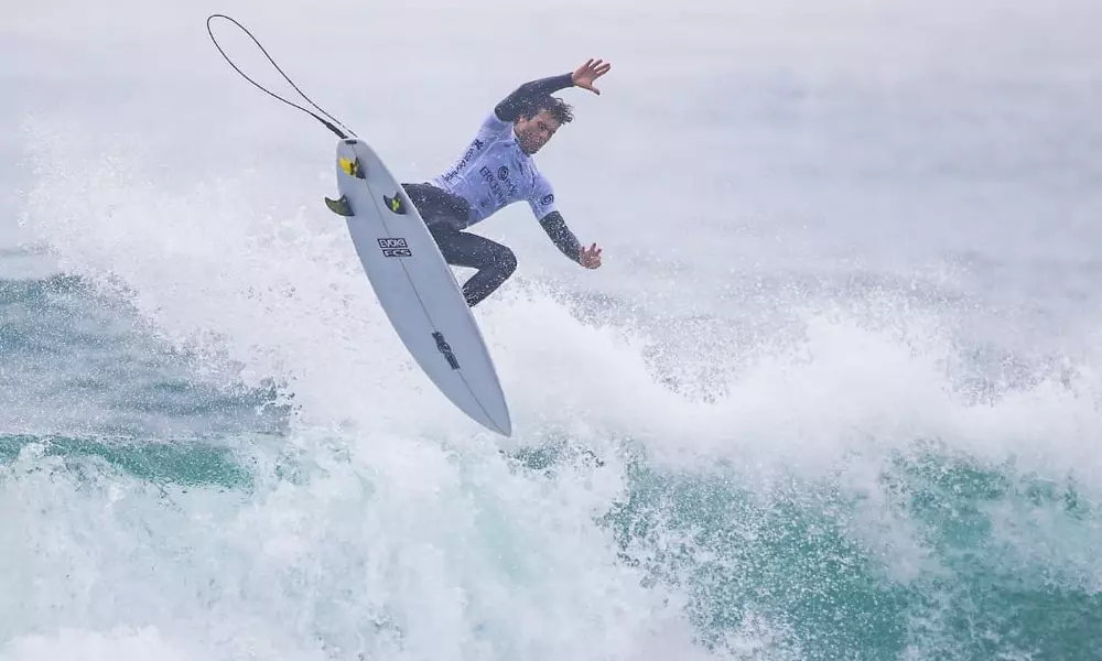 Mateus Herdy etapa de Ericeira do Challenger Series de surfe Samuel Pupo Abu Dhabi circuito mundial de surfe