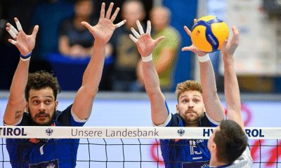 Pedro Frances bloqueia em jogo do Hypo Tirol na Champions League de vôlei masculino