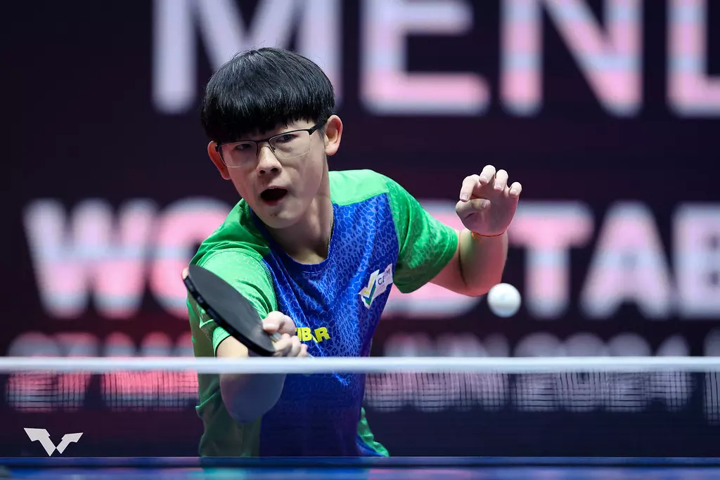 Leonardo Iizuka tênis de mesa WTT Youth Contender Mundial da juventude de tênis de mesa