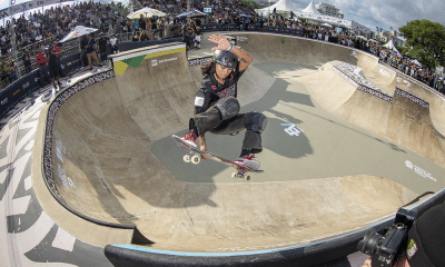 Na imagem, Isadora Pacheco, no STU, encaixando uma de suas manobras no bowl.