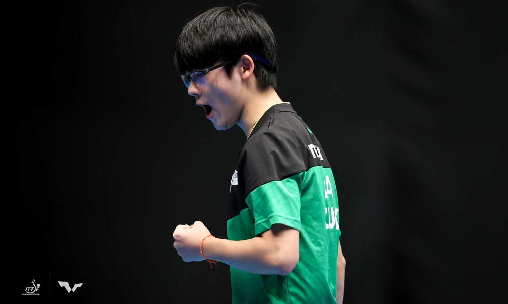 Leonadro Iizuka Mundial da Juventude Tênis de Mesa medalha