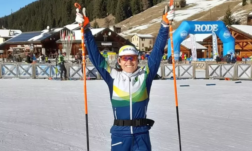 Bruna Moura disputa prova de esqui cross-country na Itália